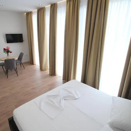 Hotel apartamentowy Juer Bajkaj