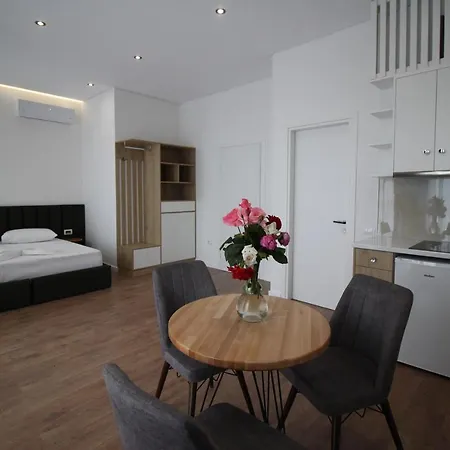 Hotel apartamentowy Juer 3*