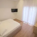 Juer 아파트호텔