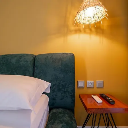 Apart Otel Juer 3*